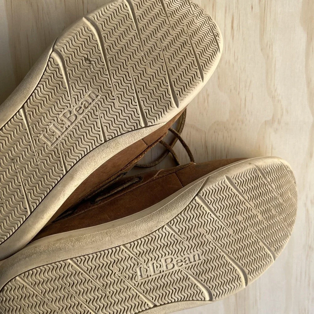 L.L. Bean Boat Shoes Mens Size 8 Brown‎ Leather Moc Toe Slip Resistant Casual